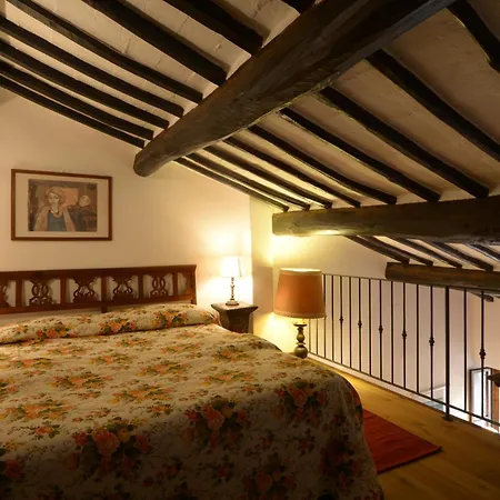 Podere Marella 拉戈堡