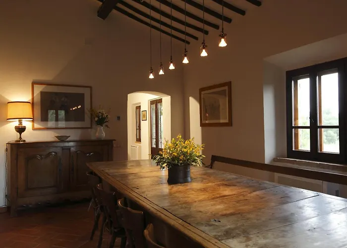 Podere Marella ファームステイ I Pieracci